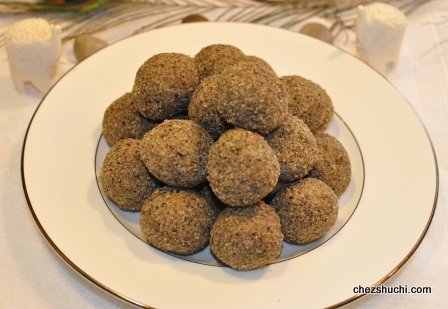 अलसी के लड्डू